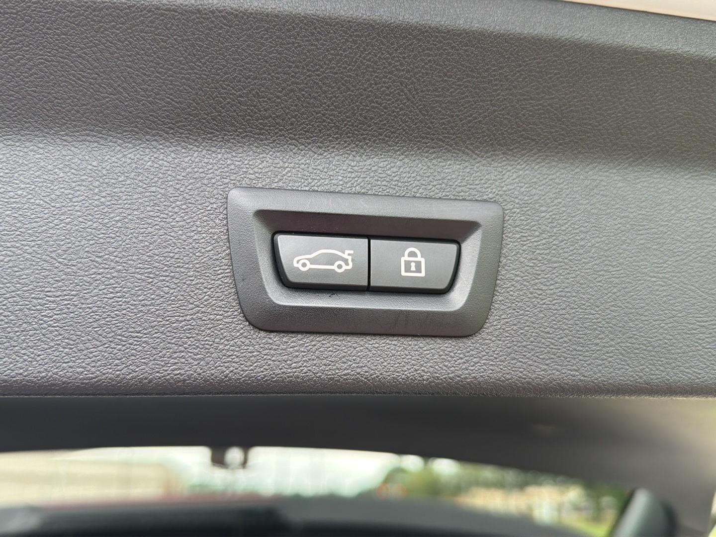 Used 2023 BMW X3 Sedan
