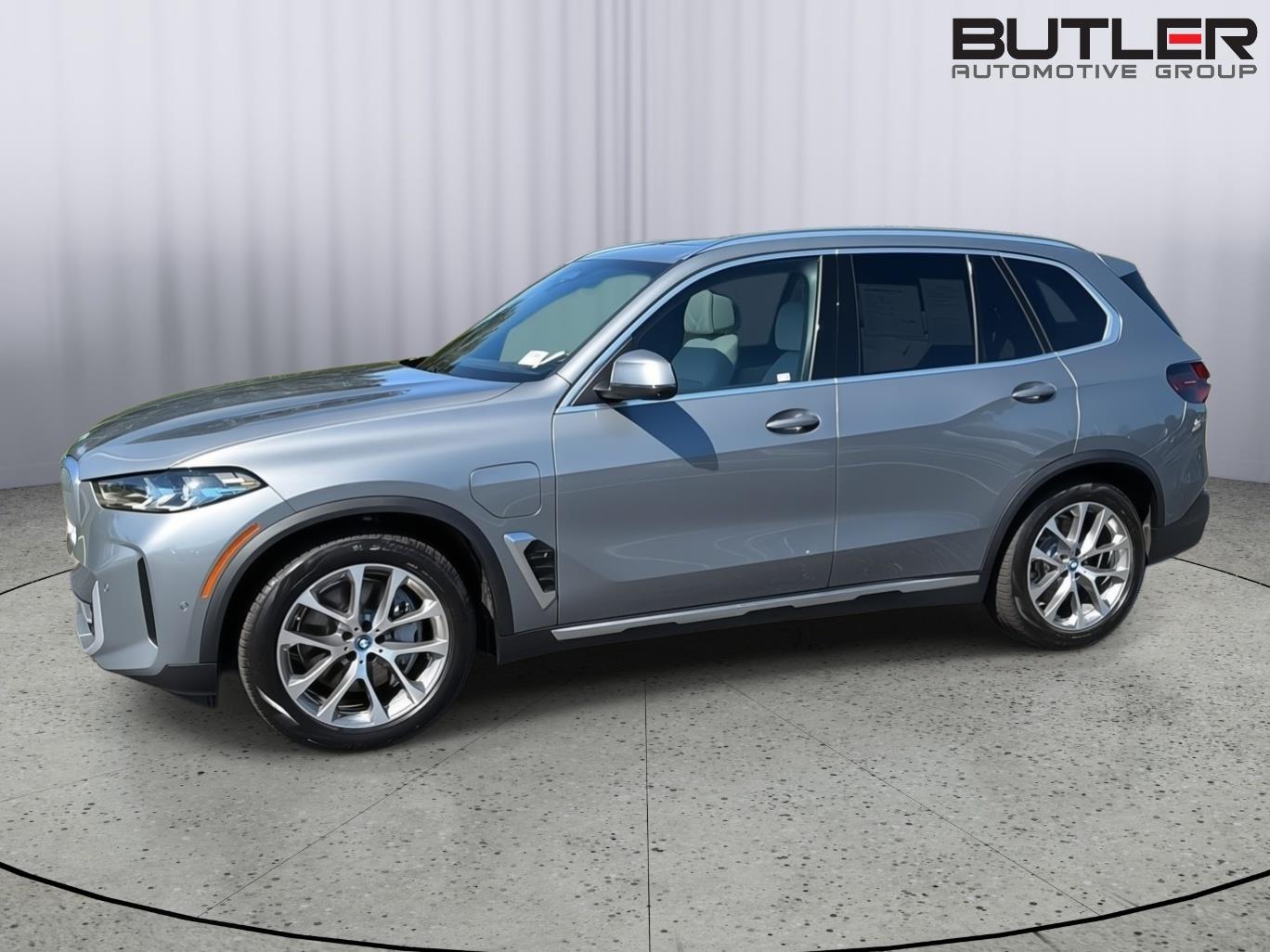 Used 2024 BMW X5 Sedan