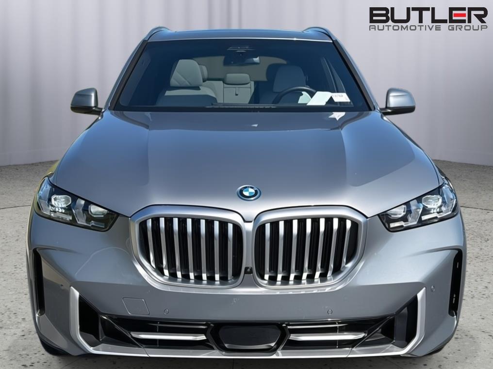 Used 2024 BMW X5 Sedan