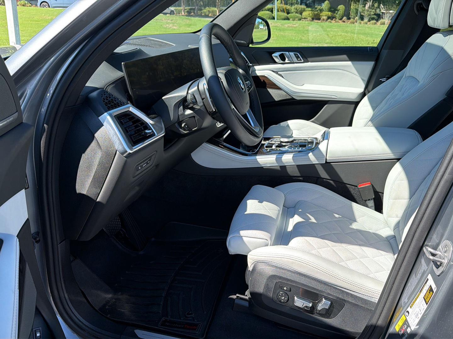 Used 2024 BMW X5 Sedan