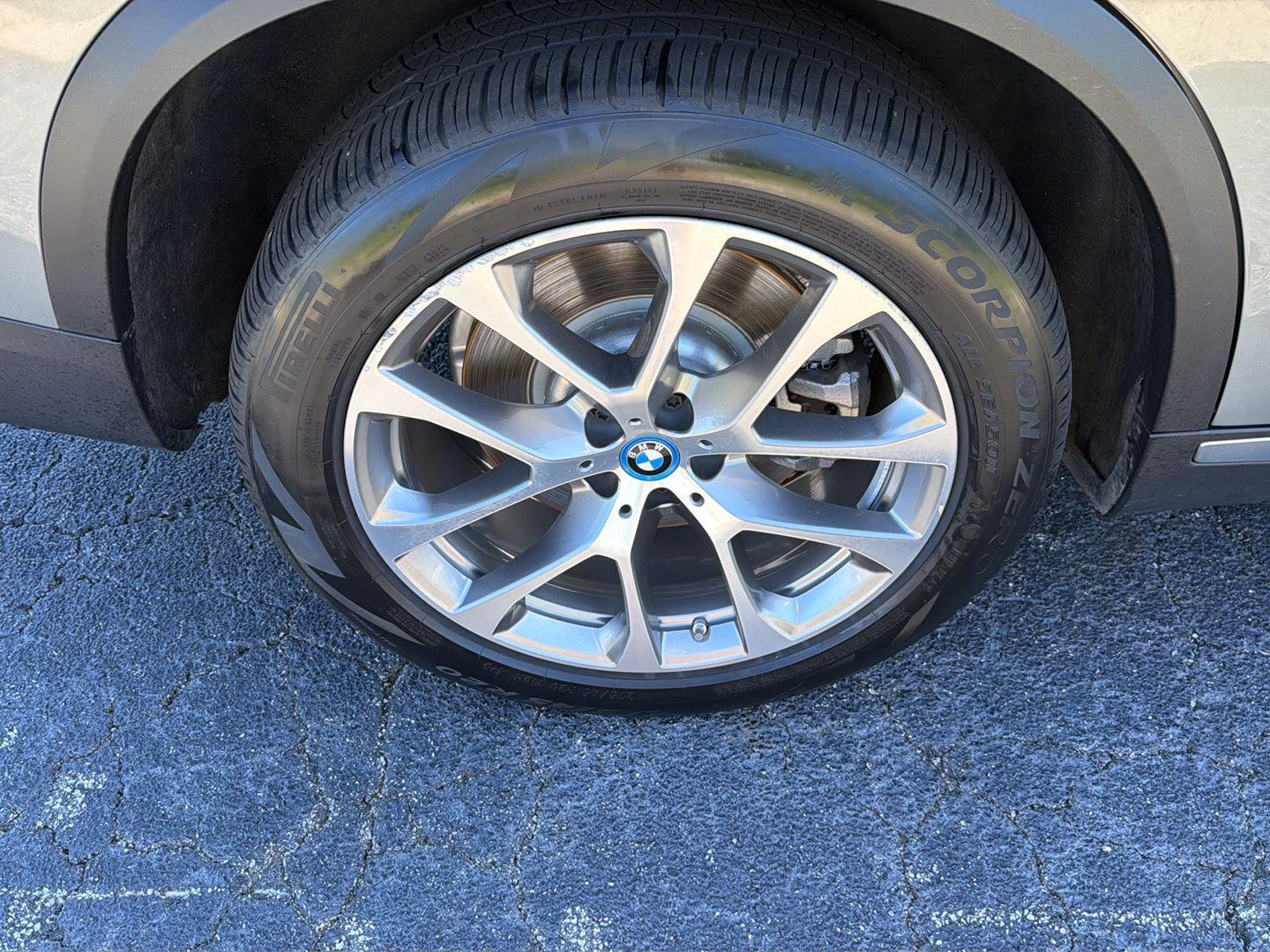 Used 2024 BMW X5 Sedan