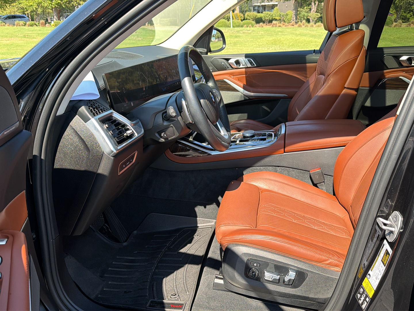 Used 2024 BMW X7 Sedan