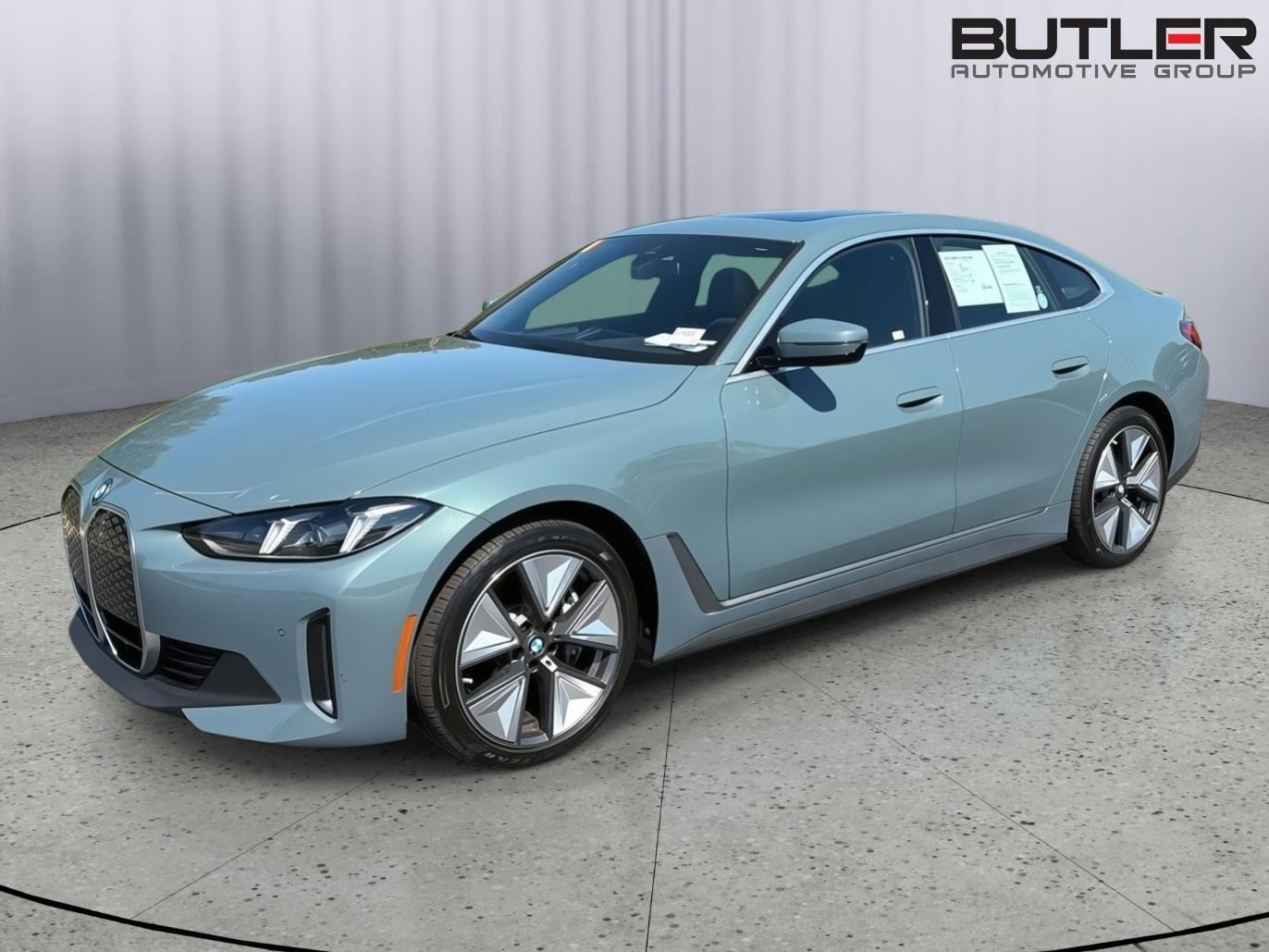 2025 BMW i4 40