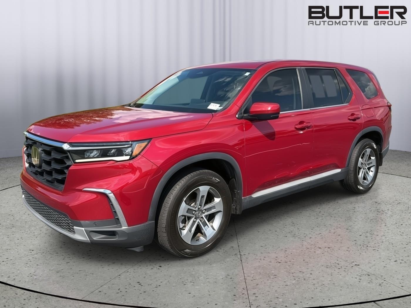 Radiant Red Metallic II 2024 Honda Pilot SUV / Crossover Front-Wheel Drive Automatic