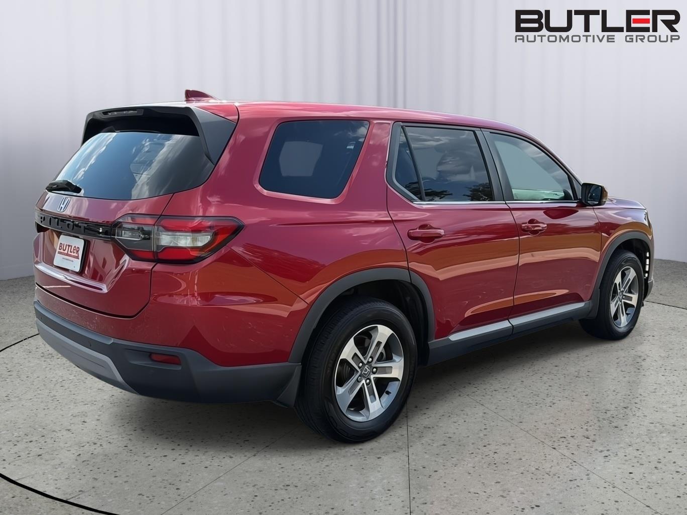Used 2024 Honda Pilot SUV
