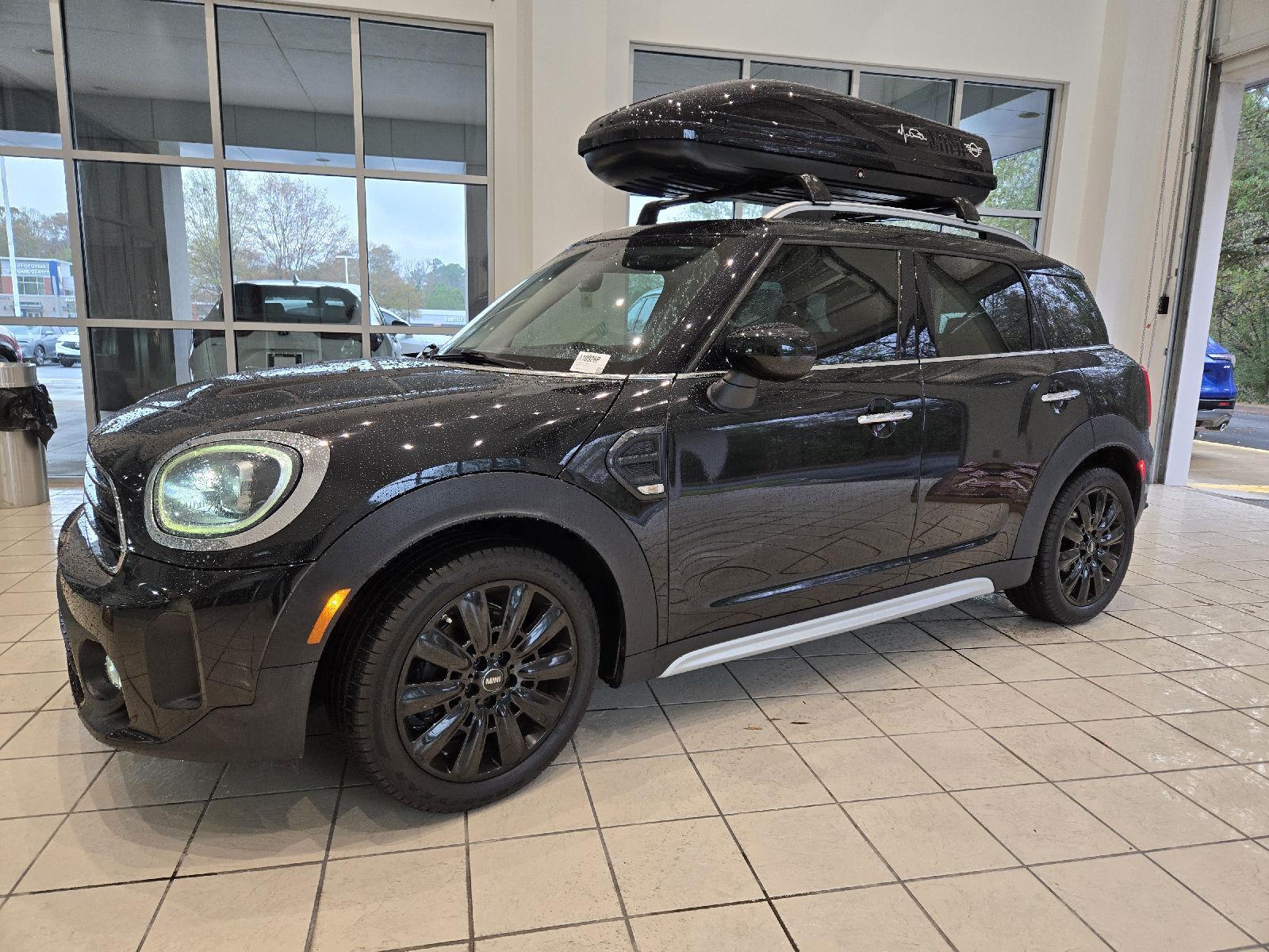 2023 MINI Countryman Cooper's photo