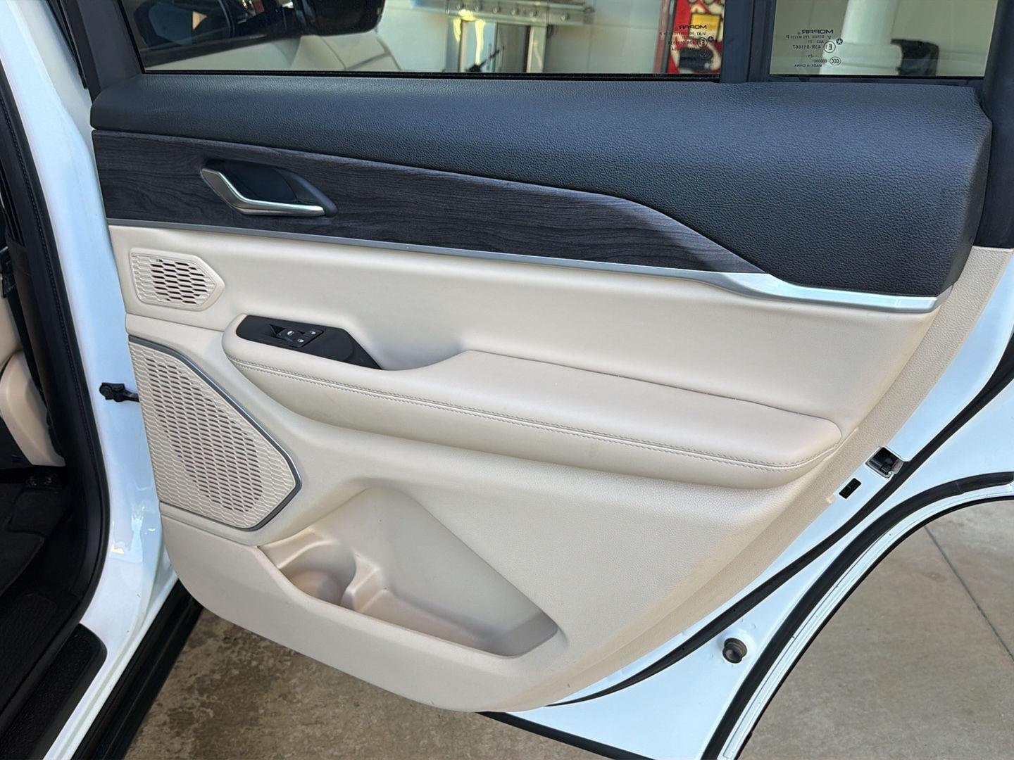 Used 2021 Jeep Grand Cherokee L SUV