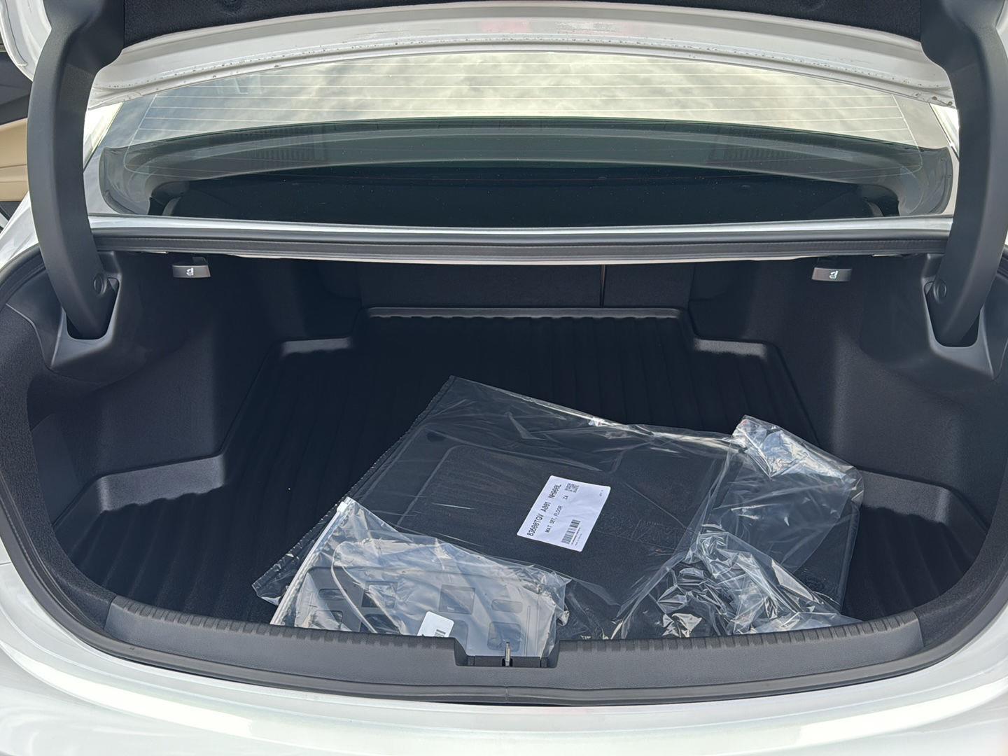 Used 2025 Acura TLX Sedan