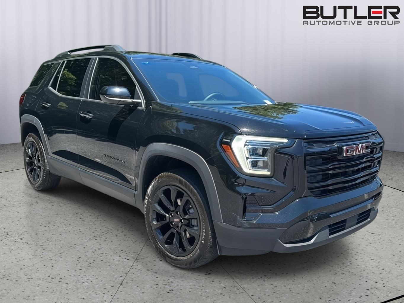 Used 2025 GMC Terrain SUV