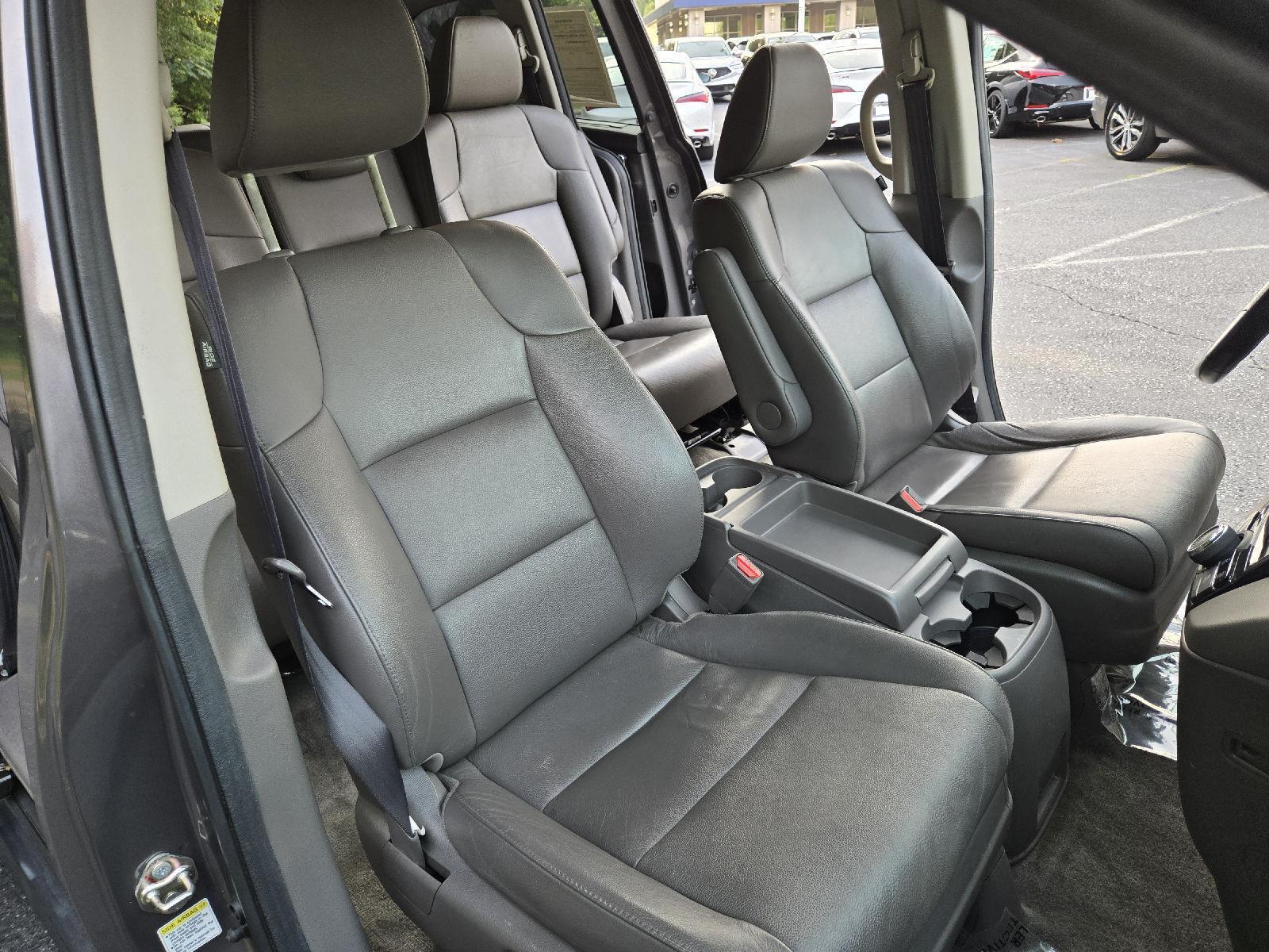 Used 2017 Honda Odyssey Van