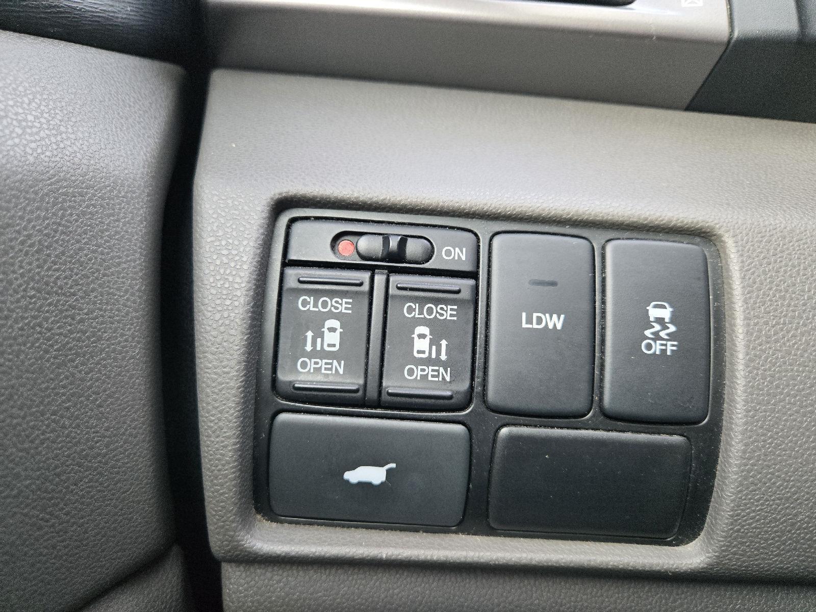 Used 2017 Honda Odyssey Van