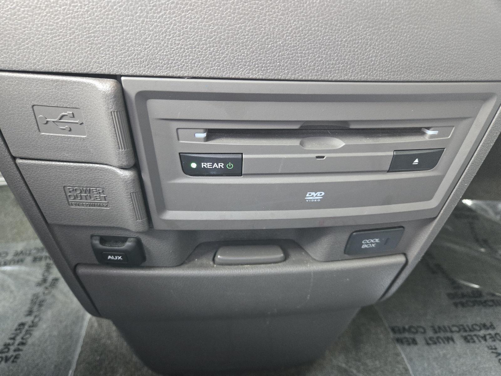 Used 2017 Honda Odyssey Van
