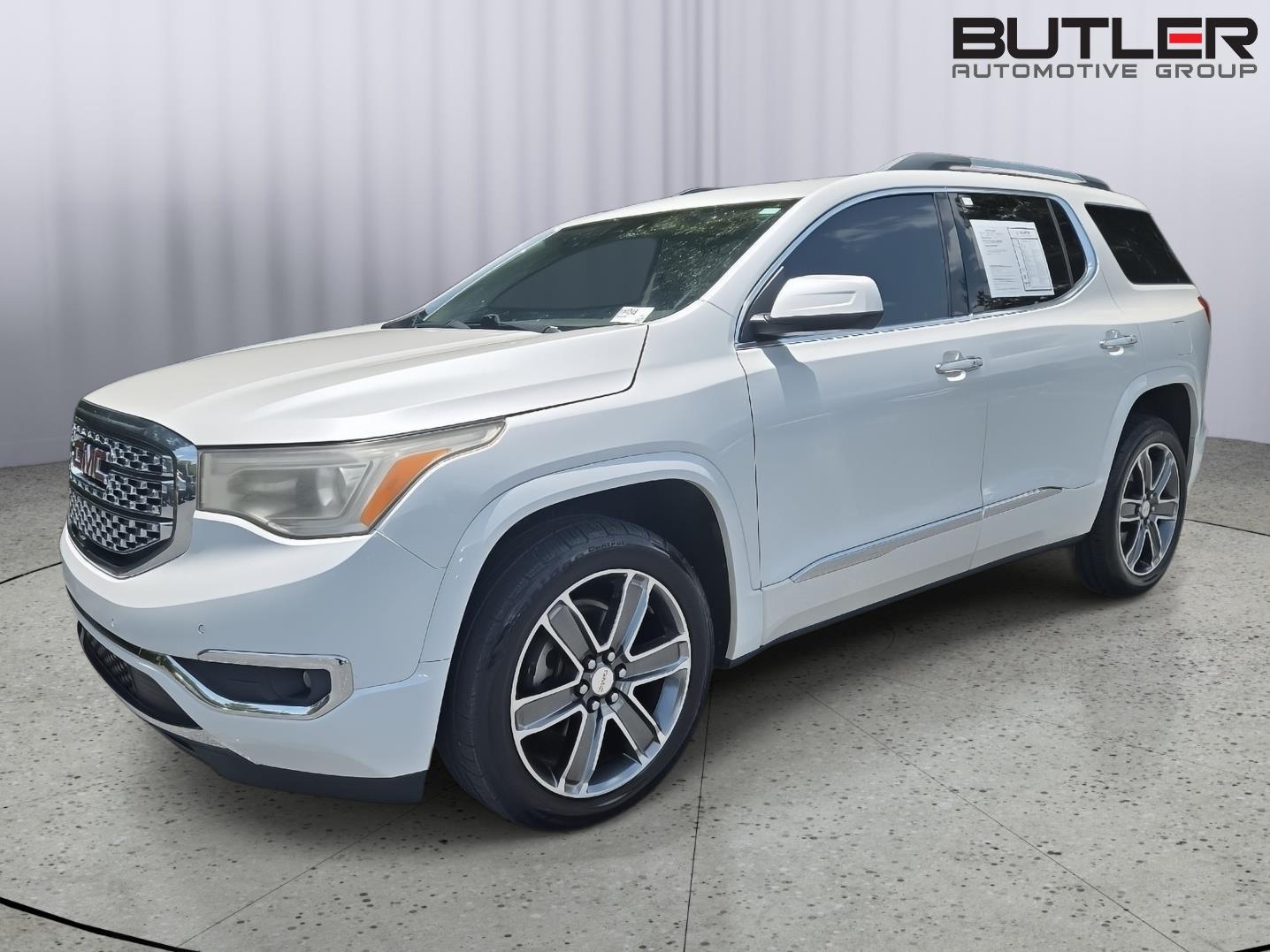 White Frost Tricoat 2019 GMC Acadia SUV / Crossover Front-Wheel Drive 6-Speed Automatic