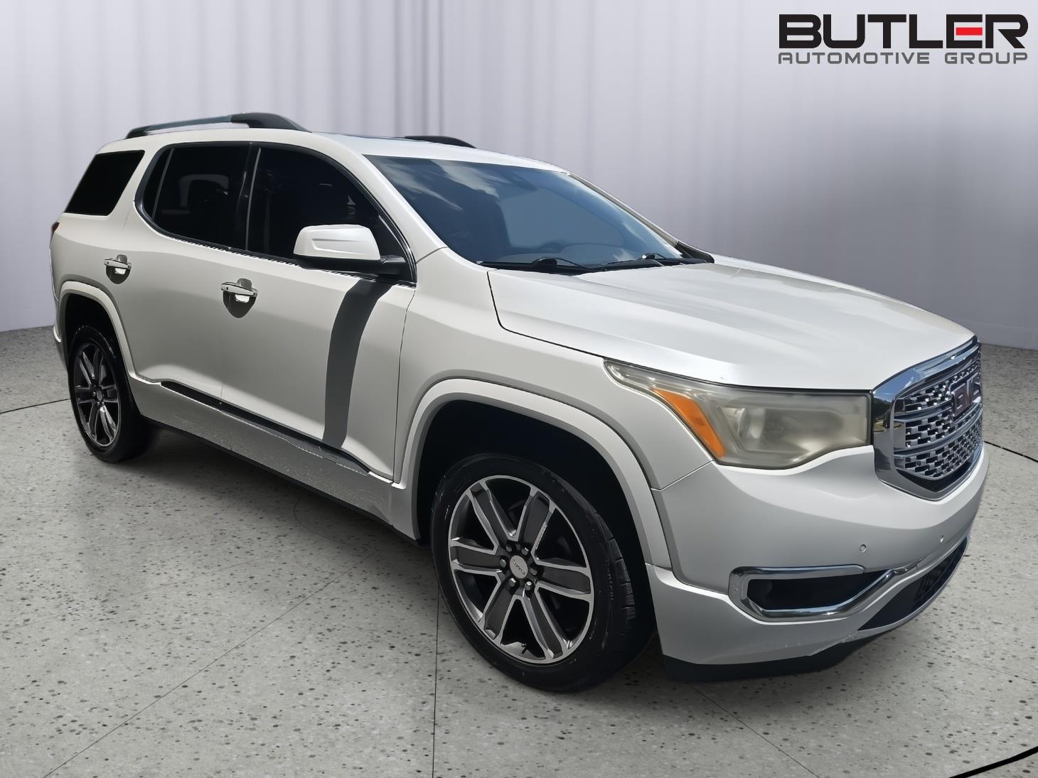 Used 2019 GMC Acadia Sedan