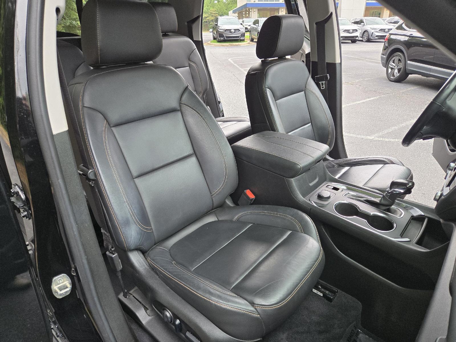 Used 2021 Chevrolet Traverse SUV