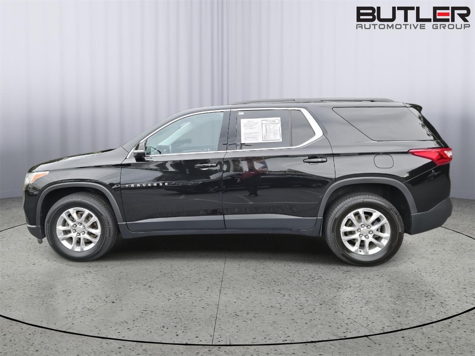 Used 2021 Chevrolet Traverse SUV