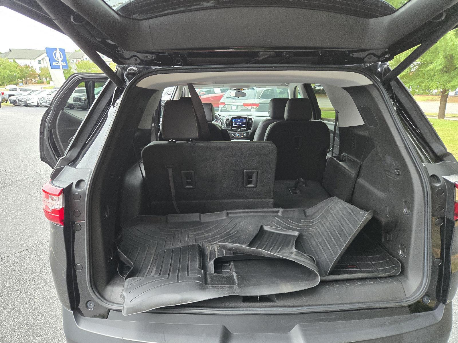 Used 2021 Chevrolet Traverse SUV
