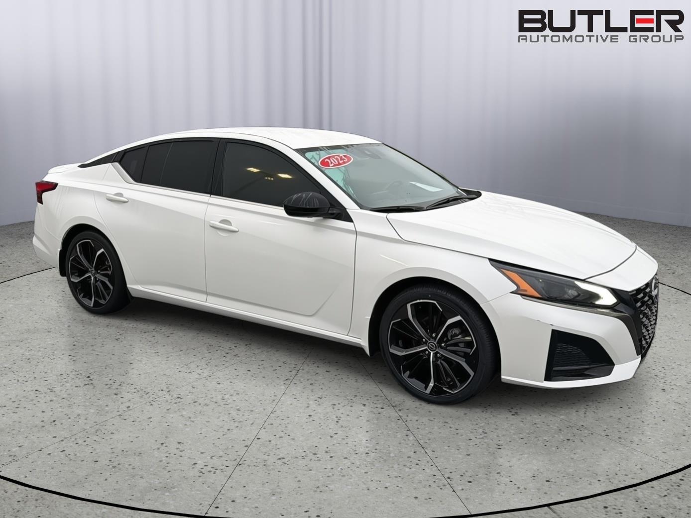 Used 2023 Nissan Altima Sedan