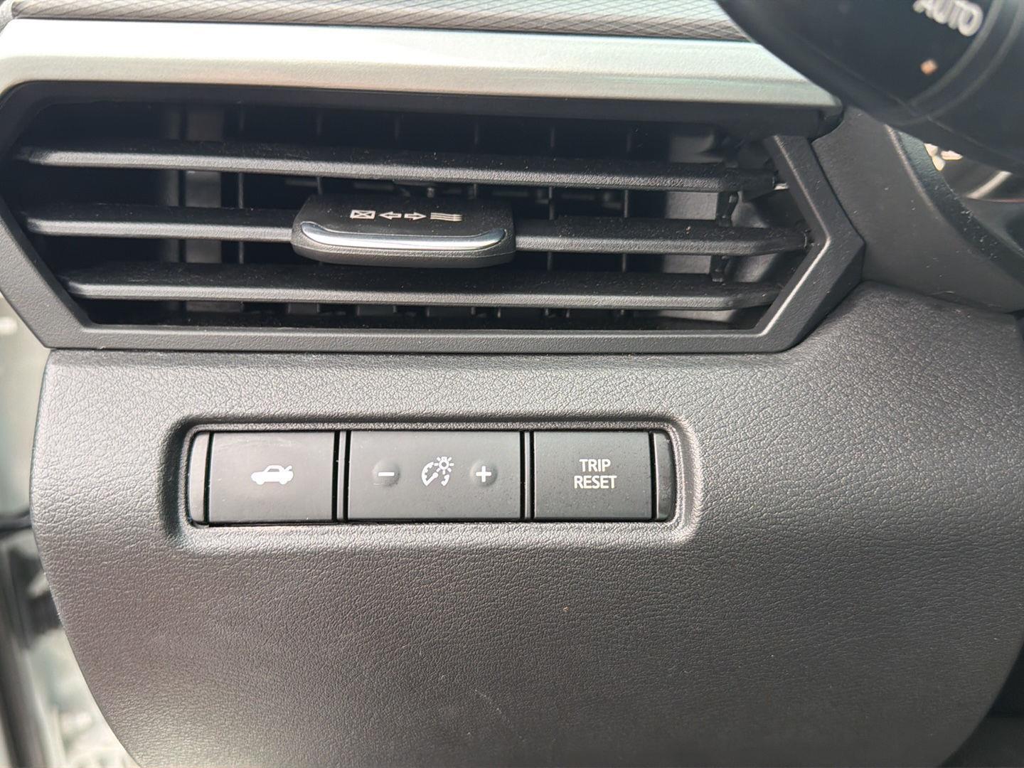 Used 2023 Nissan Altima Sedan
