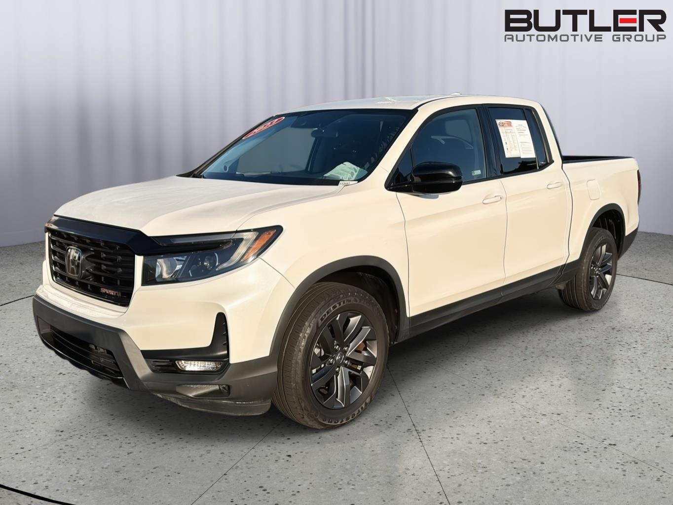 Platinum White Pearl 2023 Honda Ridgeline Pickup Truck All-Wheel Drive 9-Speed Automatic