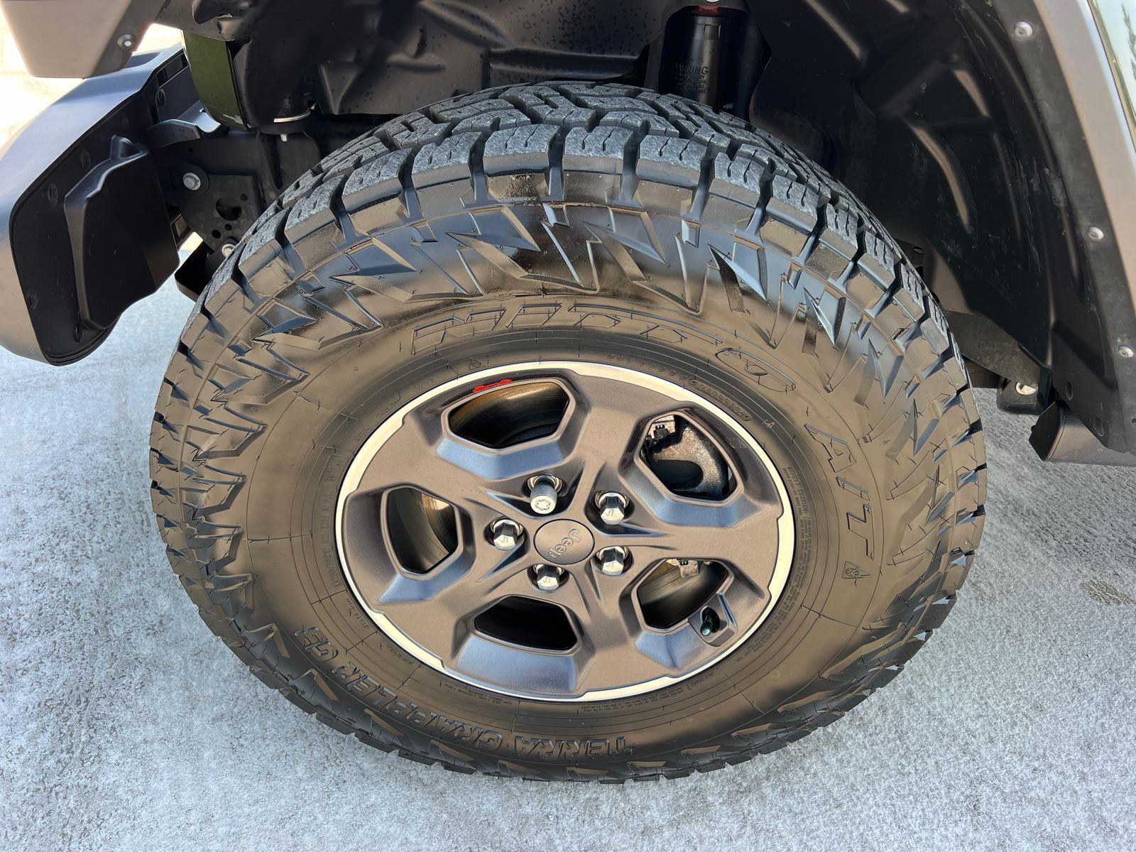Used 2023 Jeep Gladiator Truck