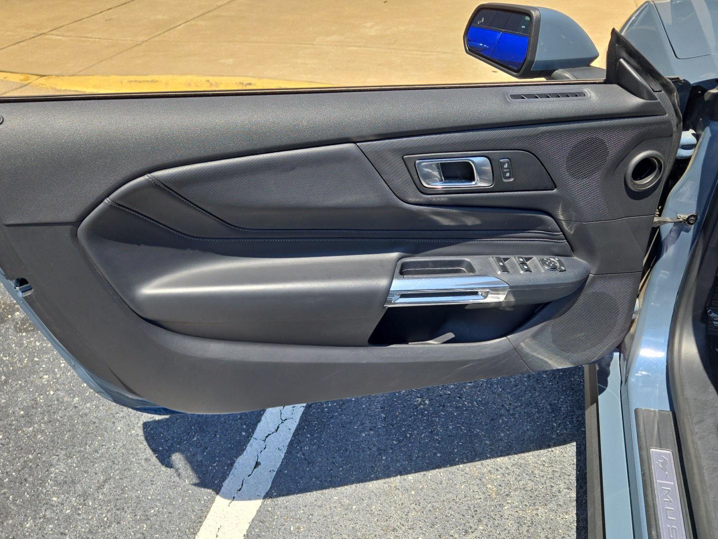 Used 2025 Ford Mustang Convertible