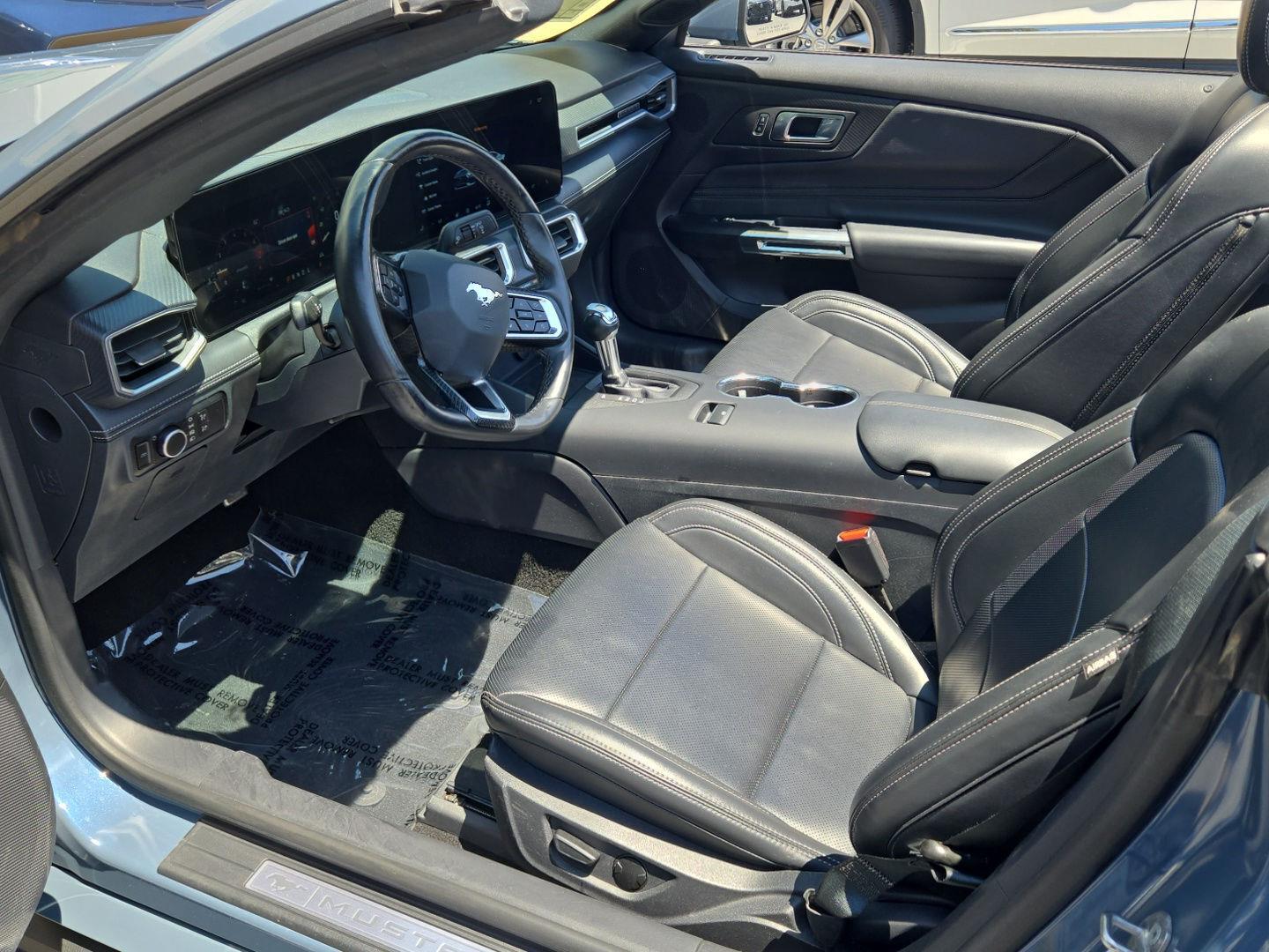 Used 2025 Ford Mustang Convertible