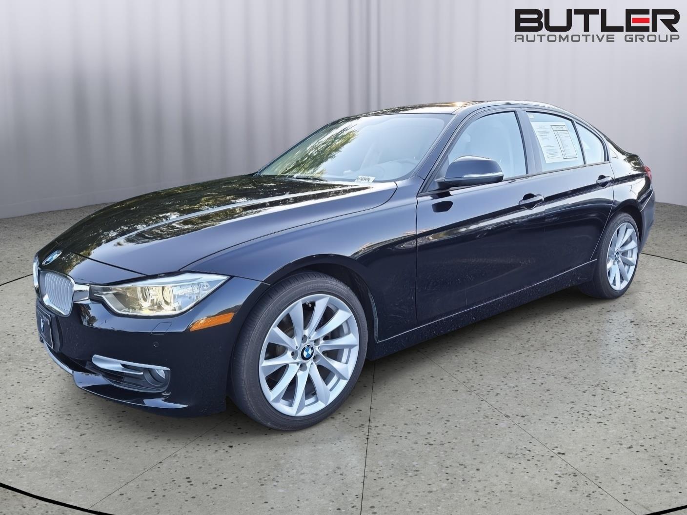 Black Sapphire Metallic 2012 BMW 3 Series Sedan Rear-Wheel Drive 6-Speed Manual