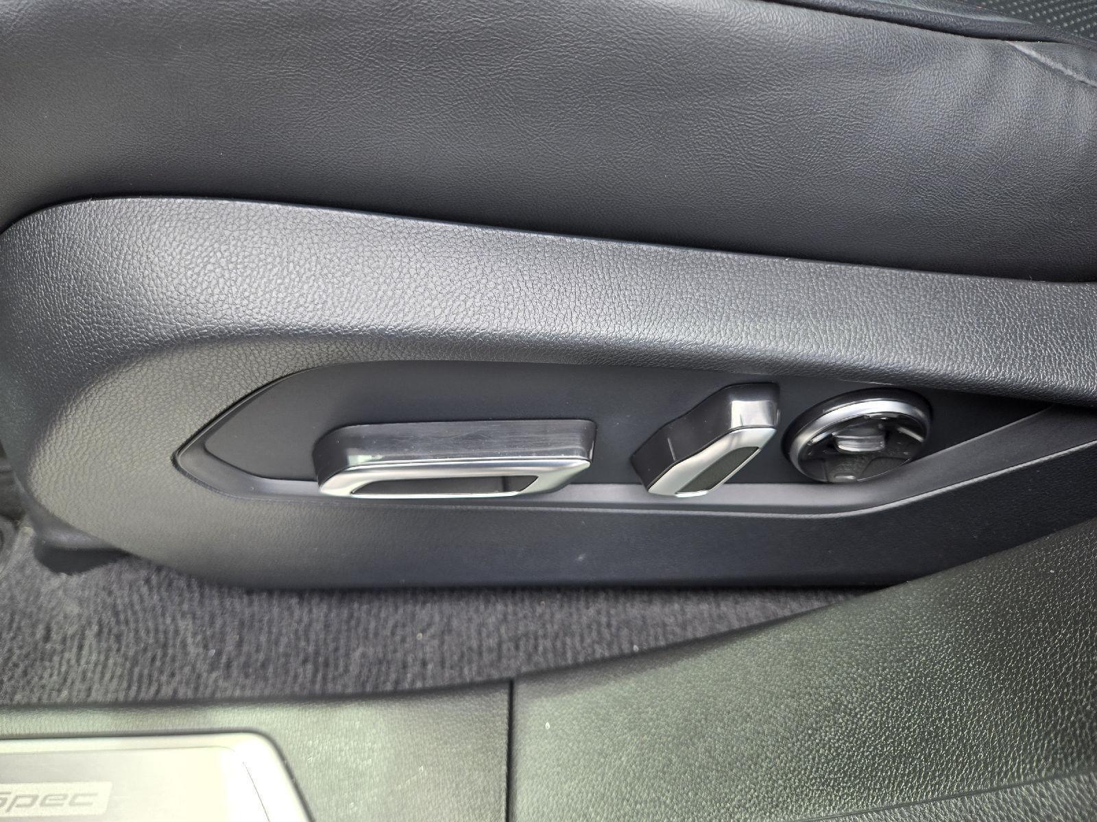 Used 2025 Acura RDX Sedan