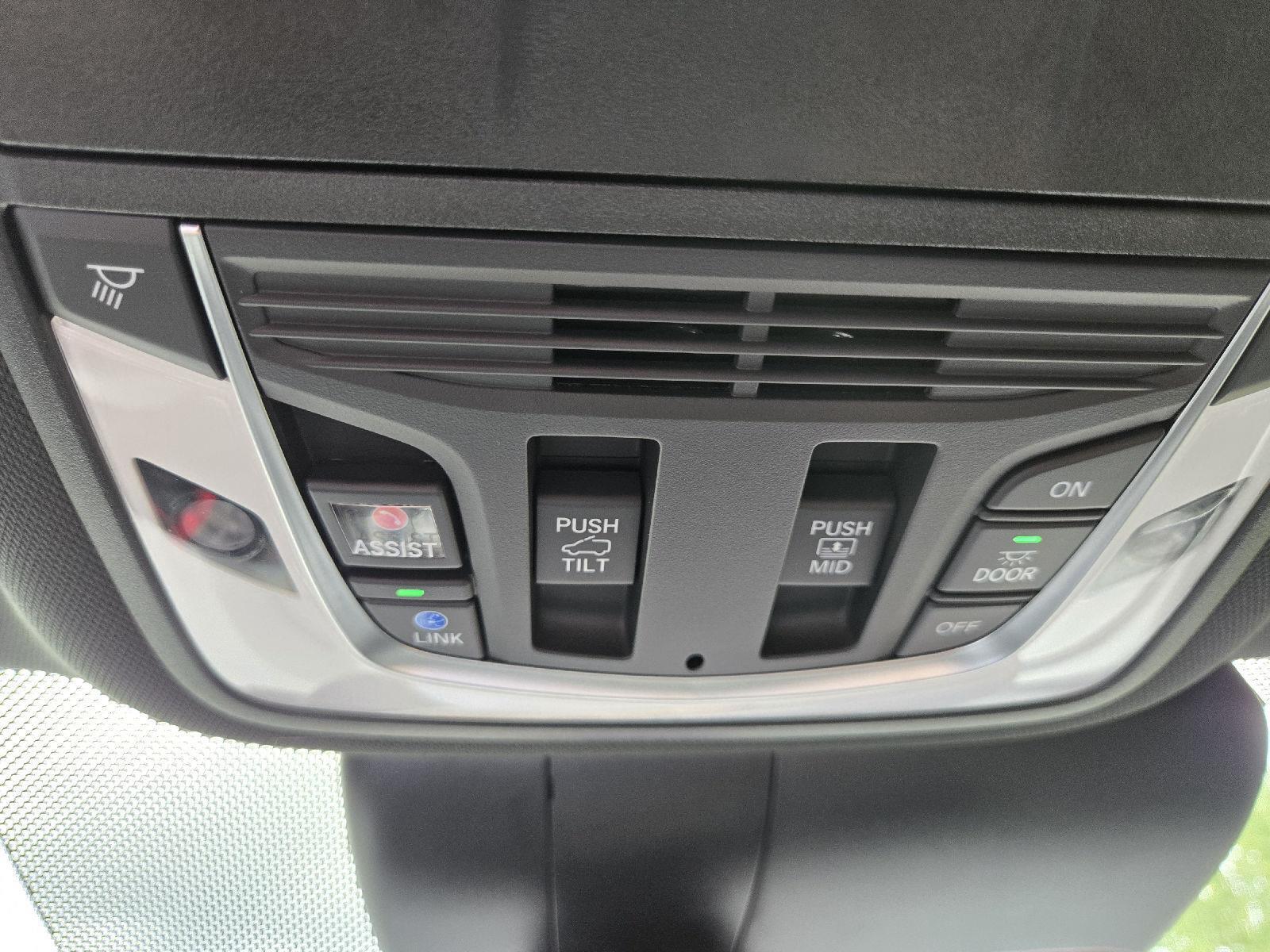 Used 2025 Acura RDX Sedan