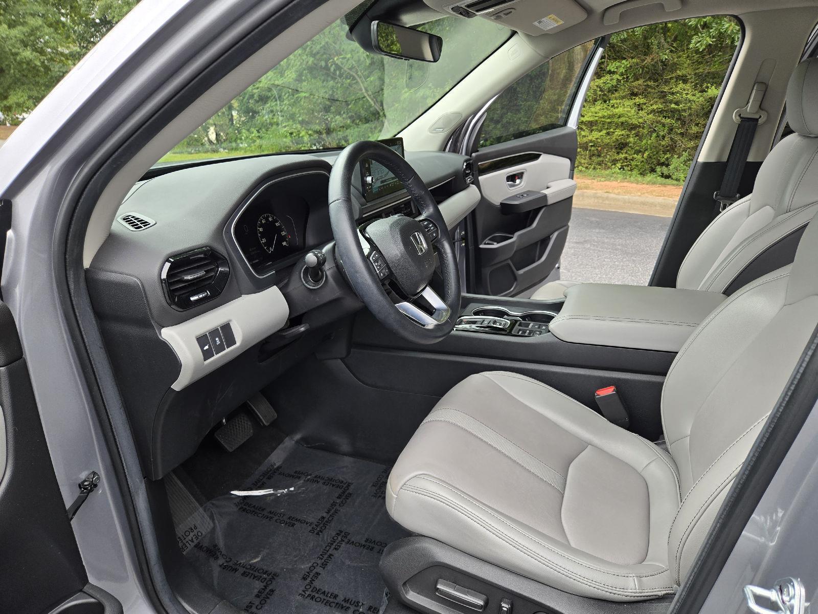 Used 2024 Honda Pilot SUV