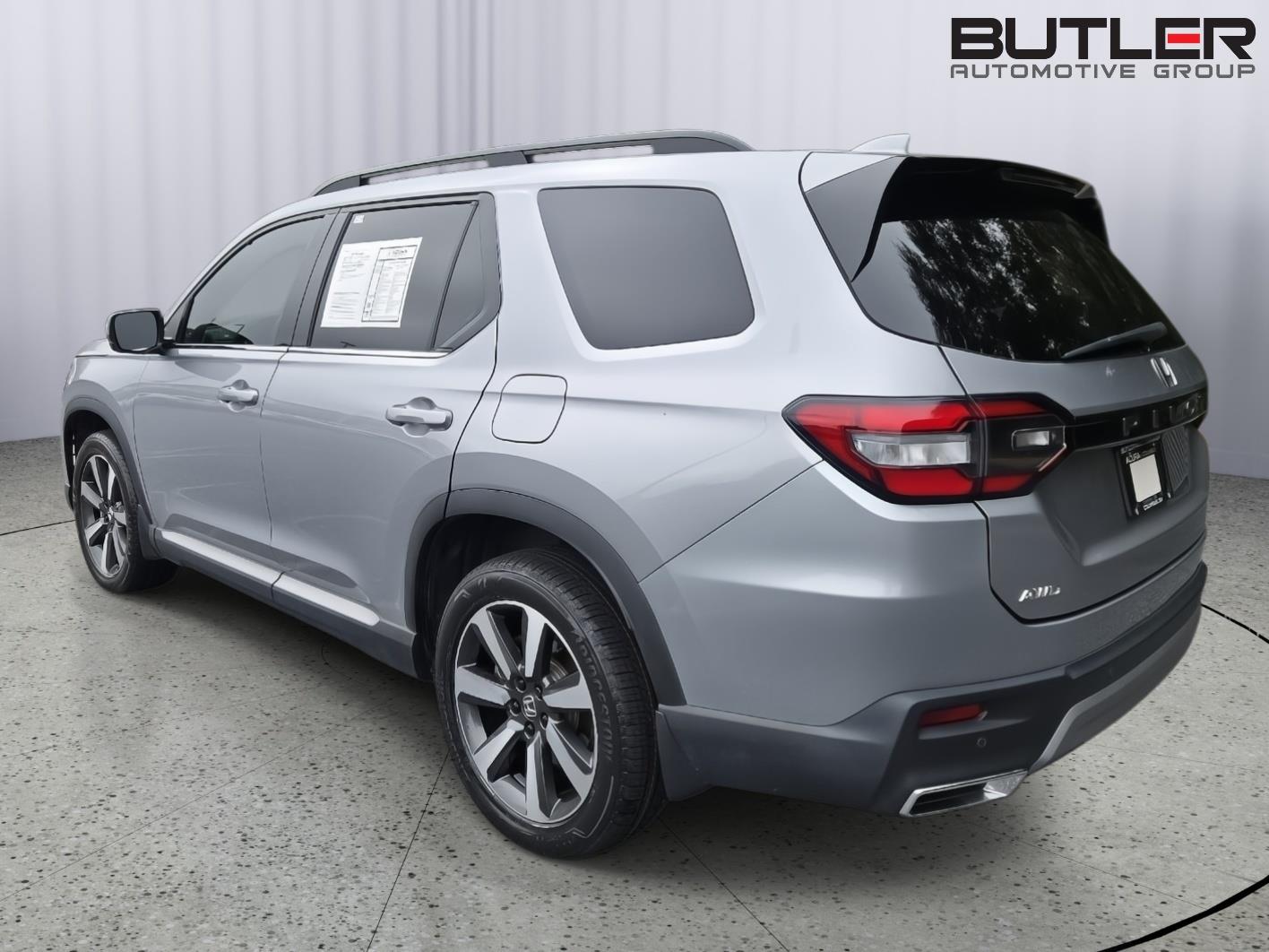 Used 2024 Honda Pilot SUV