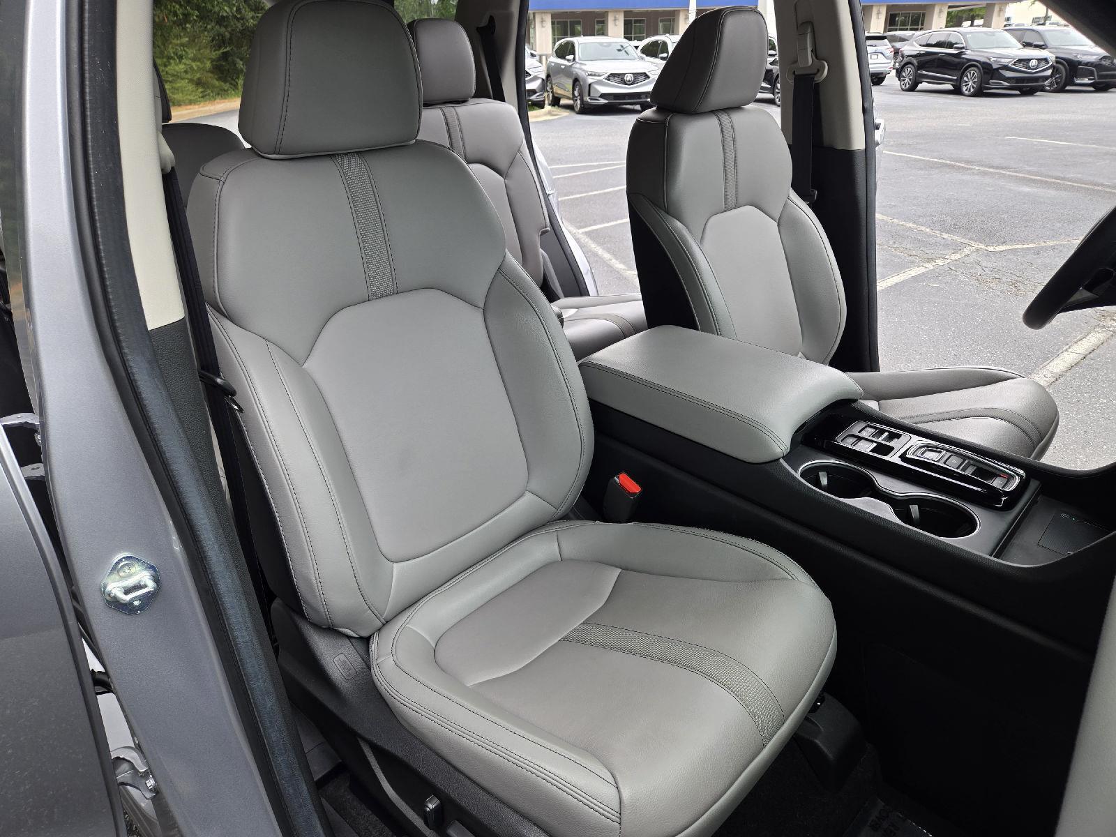 Used 2024 Honda Pilot SUV