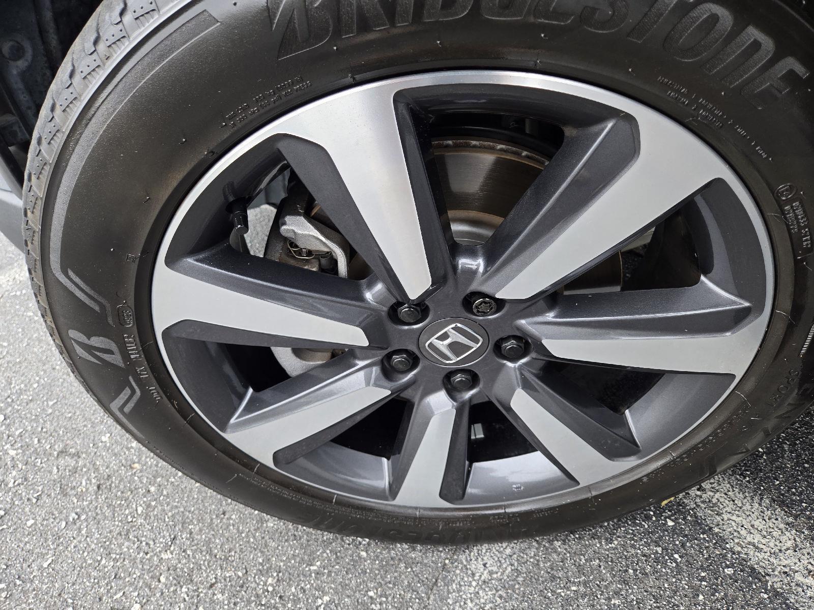 Used 2024 Honda Pilot SUV