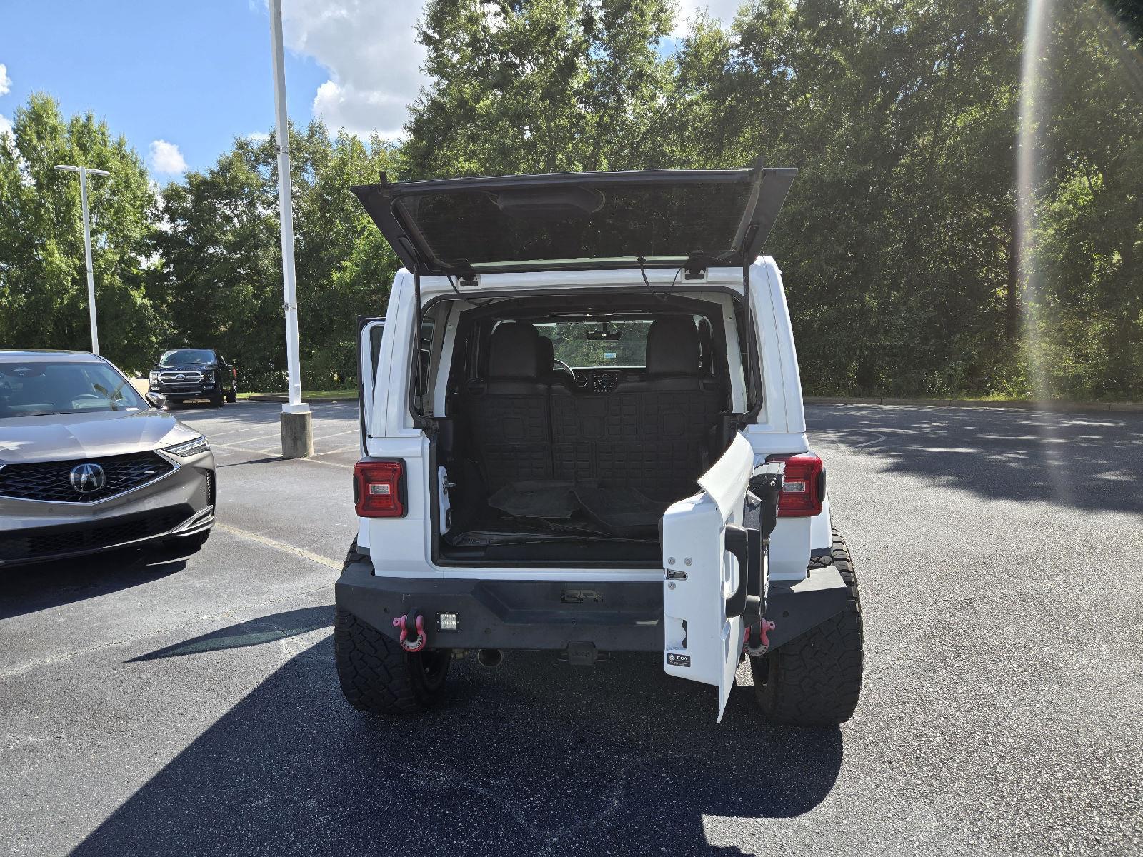 Used 2022 Jeep Wrangler SUV