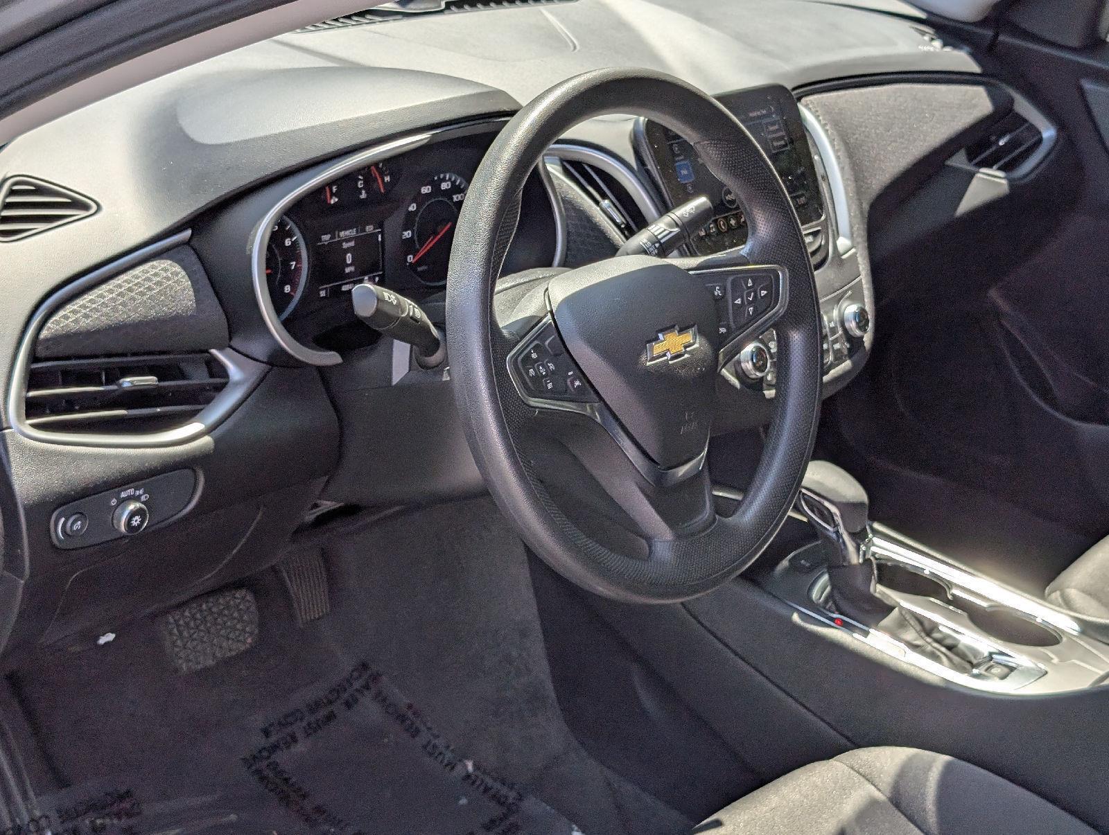 Used 2025 Chevrolet Malibu Sedan