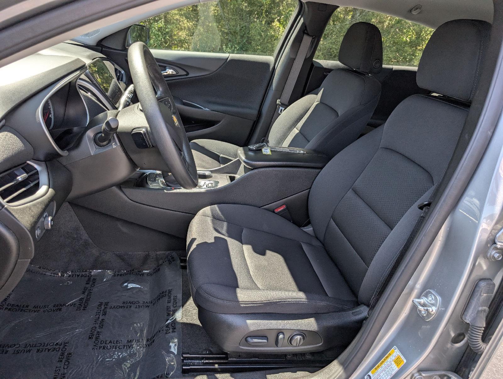 Used 2025 Chevrolet Malibu Sedan