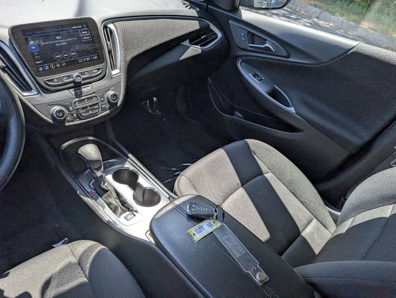 Used 2025 Chevrolet Malibu Sedan