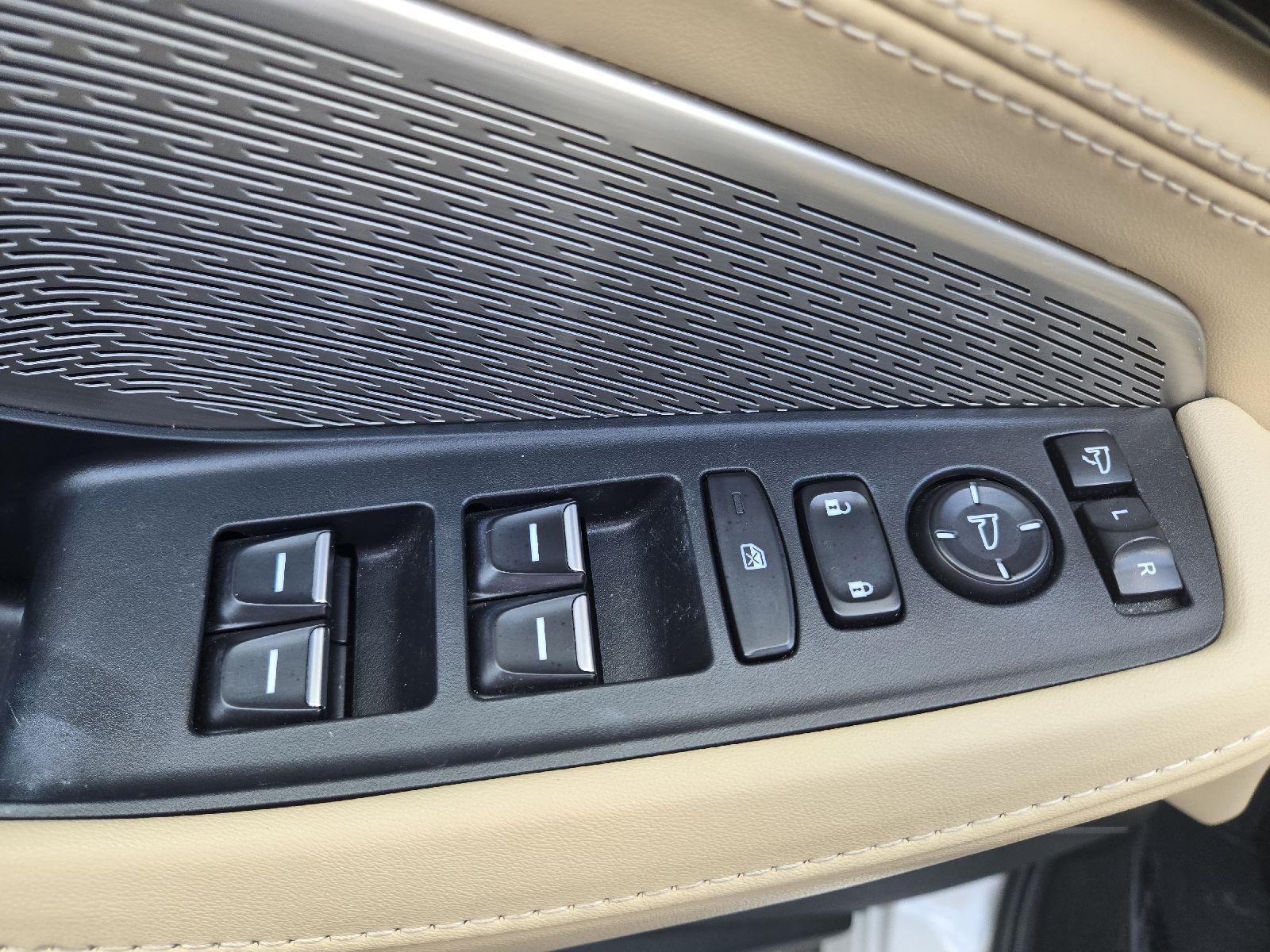 Used 2023 Acura MDX Sedan