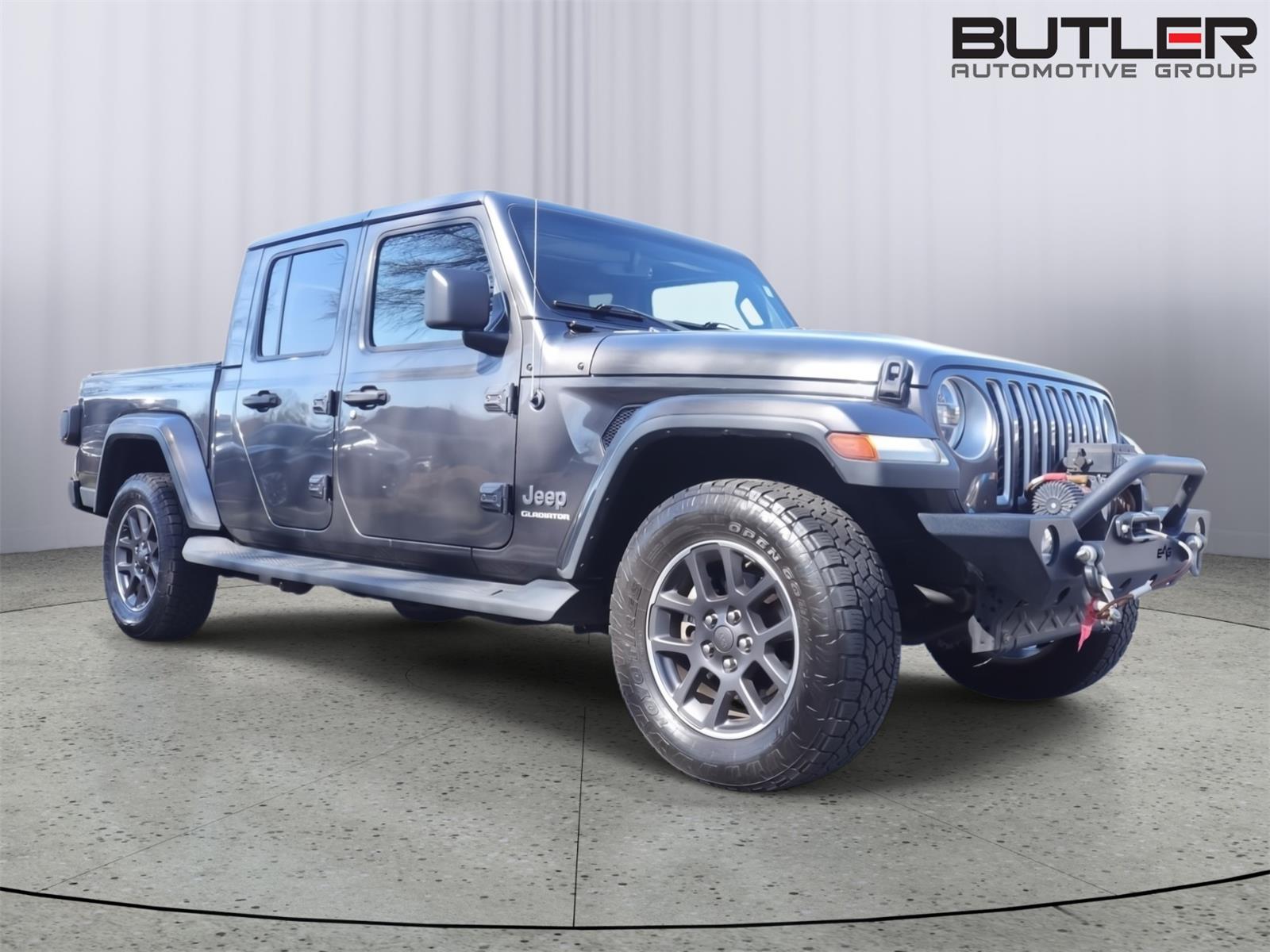 2021 Jeep Gladiator Overland's photo