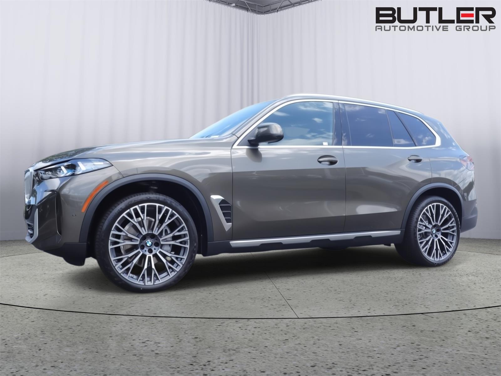 Manhattan Green Metallic 2026 BMW X5 SUV / Crossover Rear-Wheel Drive Automatic