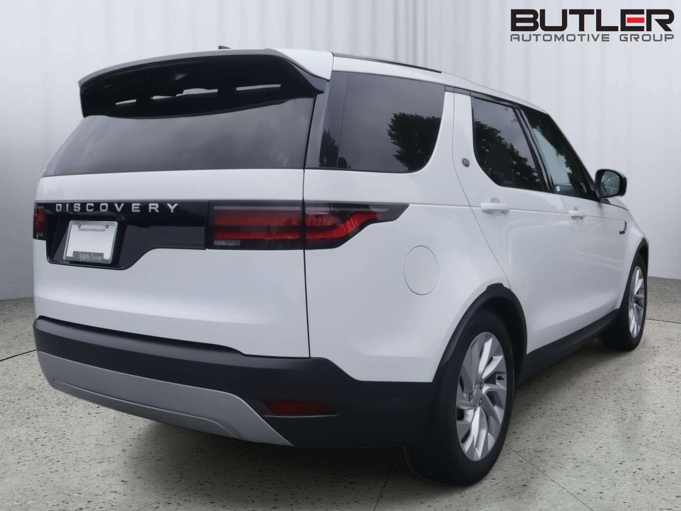 Used 2024 Land rover Discovery SUV