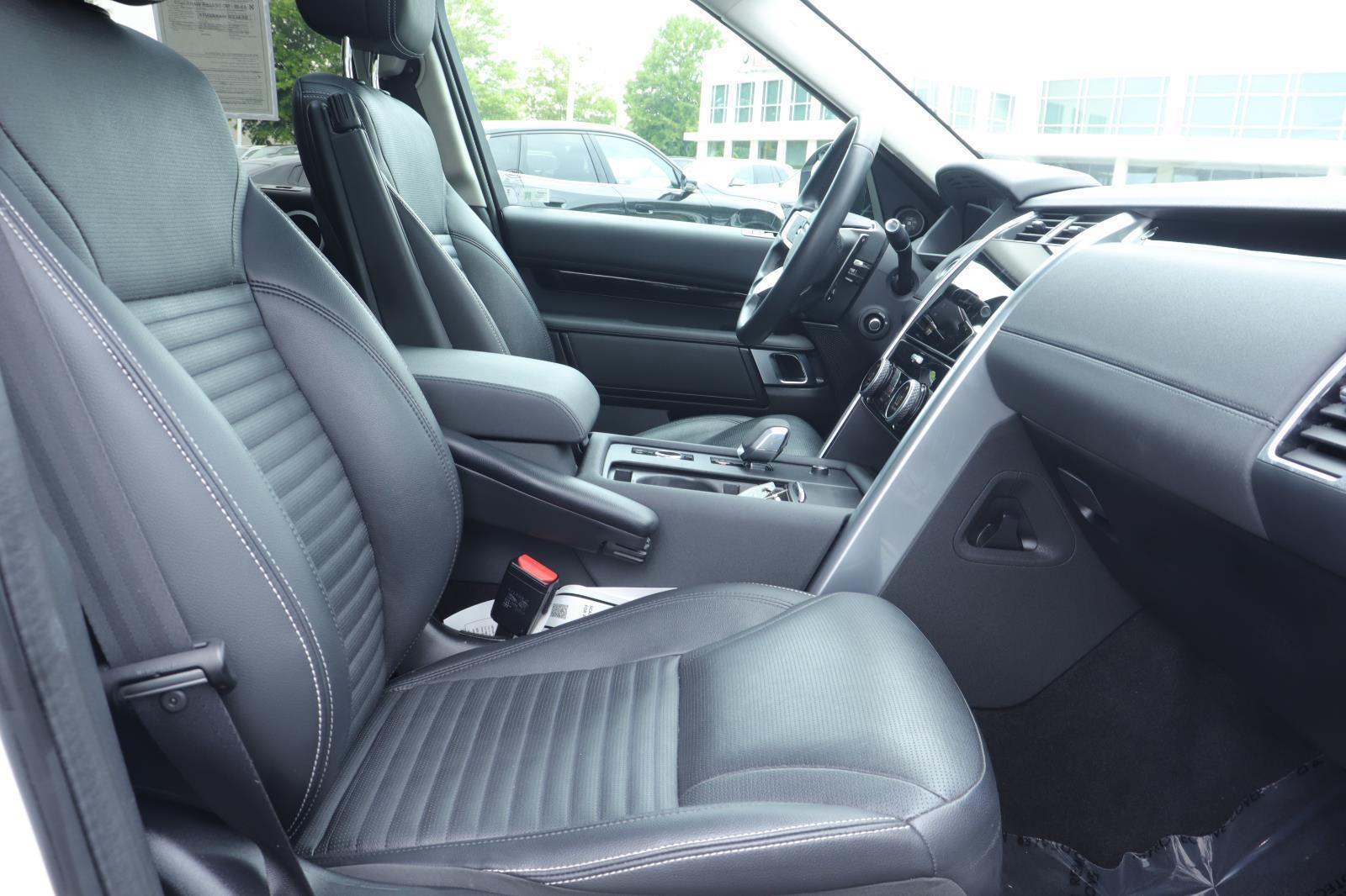 Used 2024 Land rover Discovery SUV