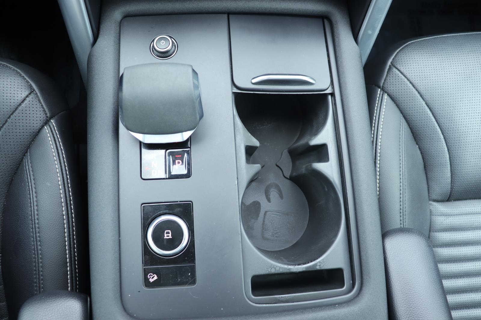 Used 2024 Land rover Discovery SUV