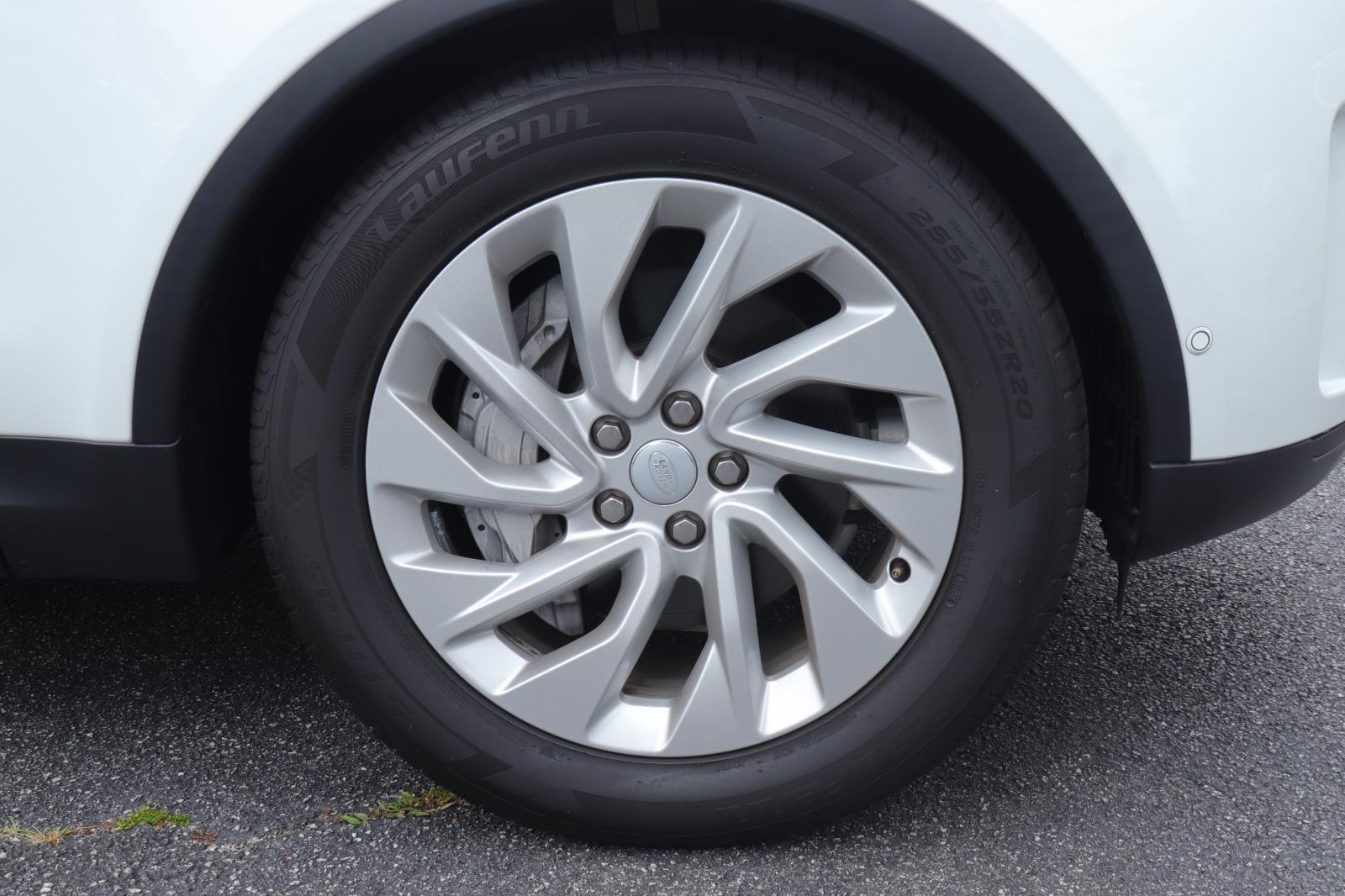Used 2024 Land rover Discovery SUV