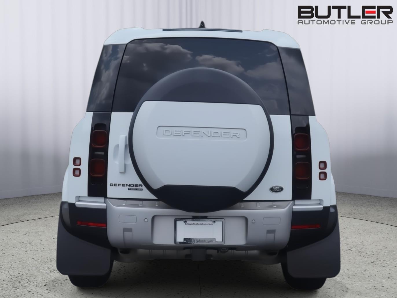 Used 2020 Fuji White Land Rover HSE image 5