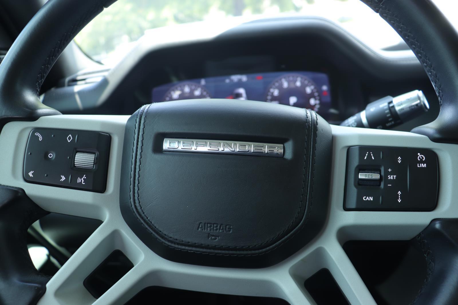Used 2020 Fuji White Land Rover HSE image 26