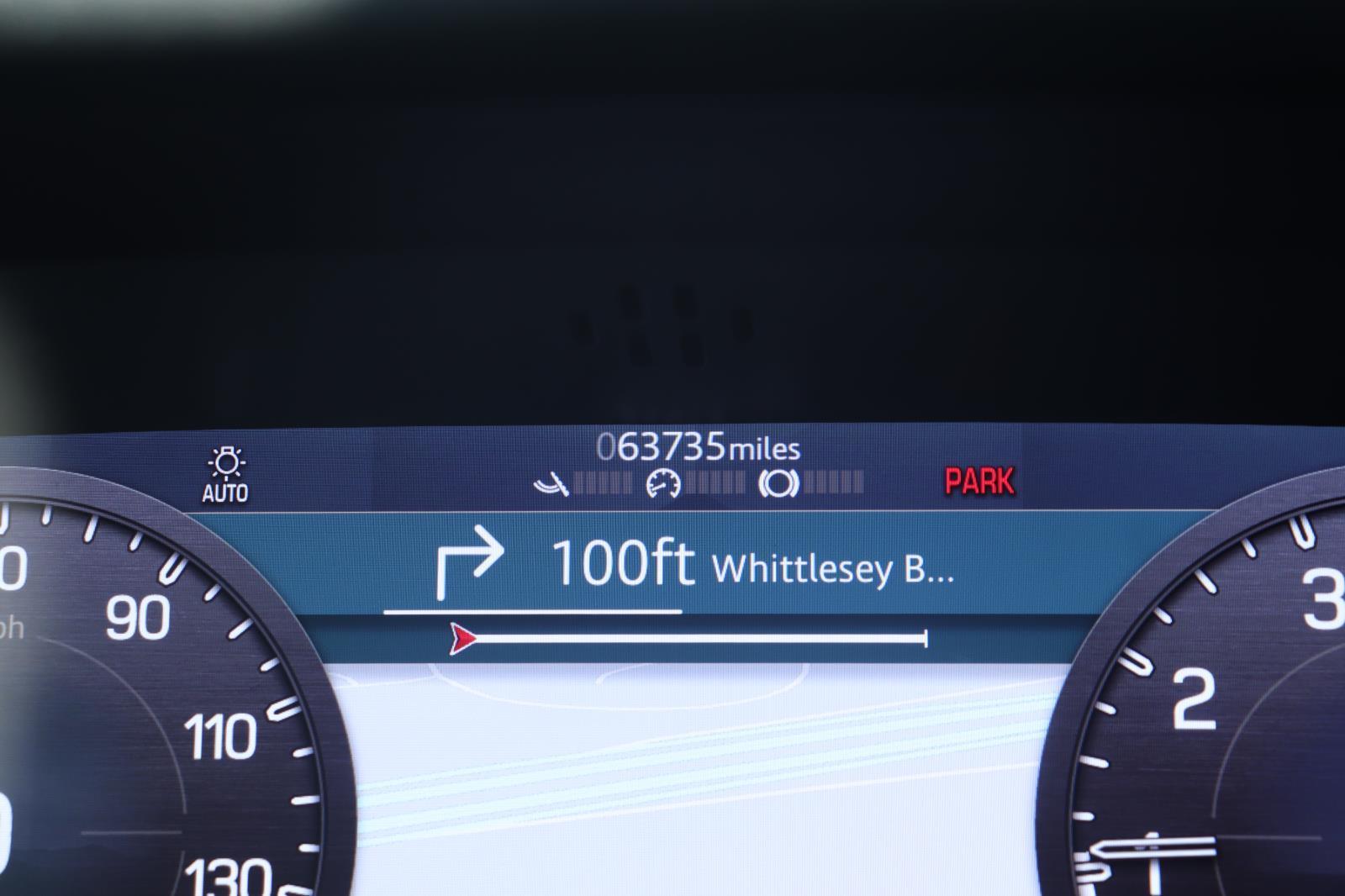 Used 2020 Fuji White Land Rover HSE image 28