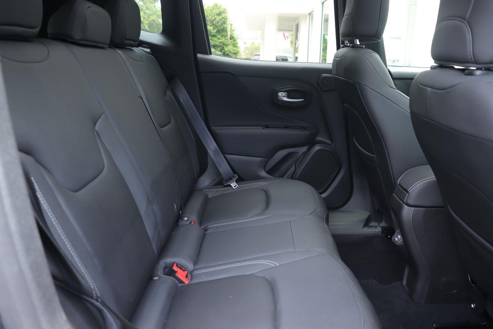 Used 2023 Jeep Renegade SUV