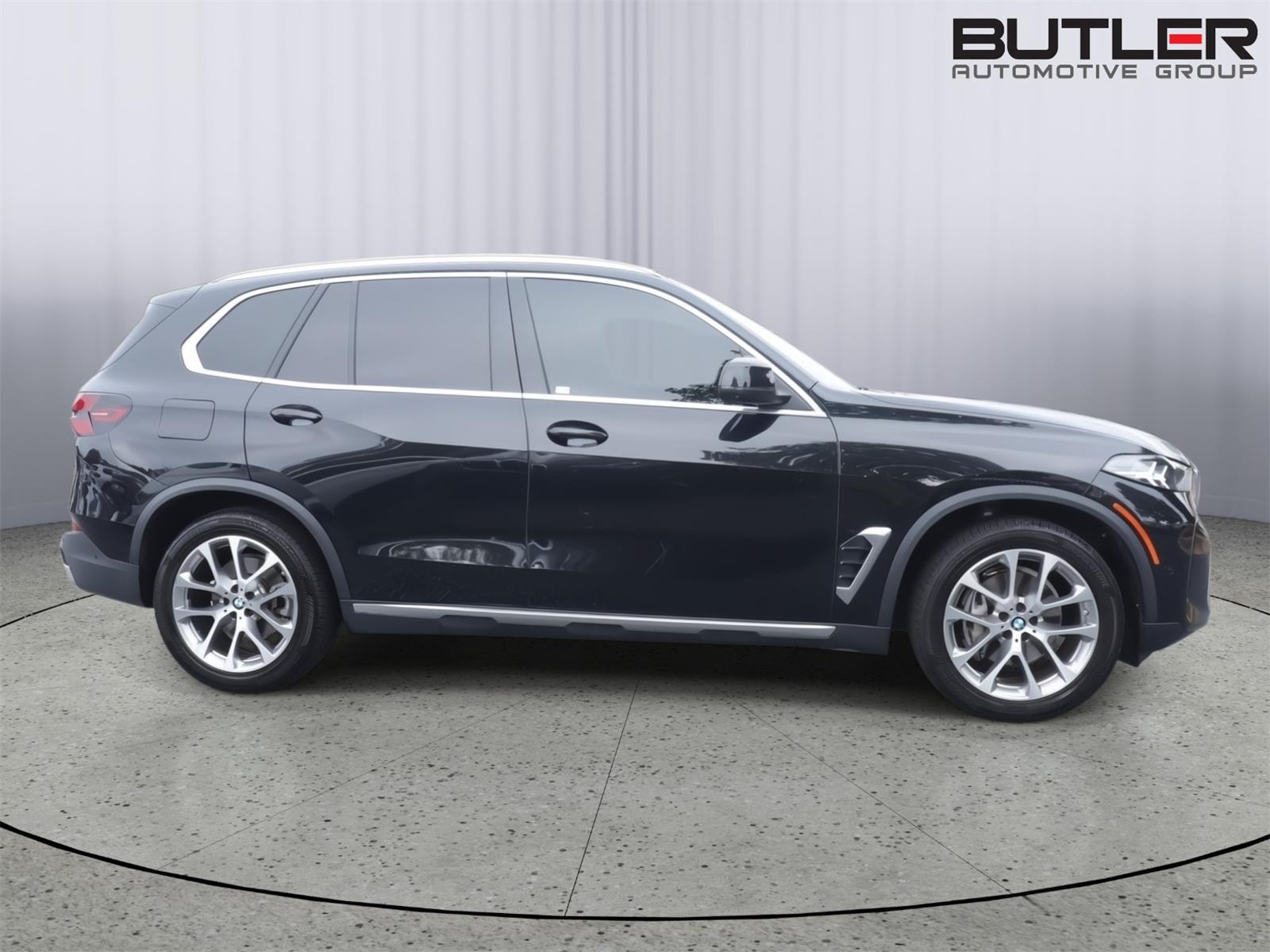 Used 2024 BMW X5 Sedan